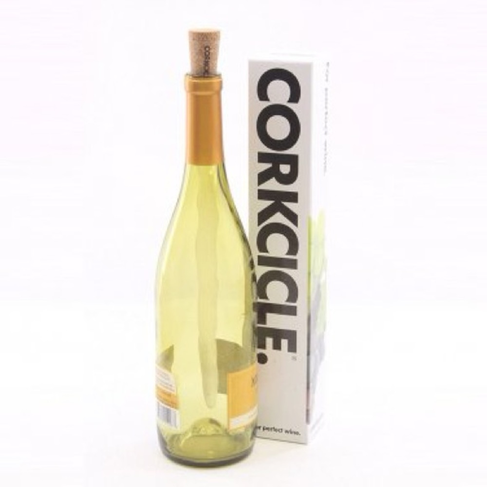 NEW IN BOX Corkcicle Wine Chiller (Cork) - Perfectly Chilled Wine Every Time!